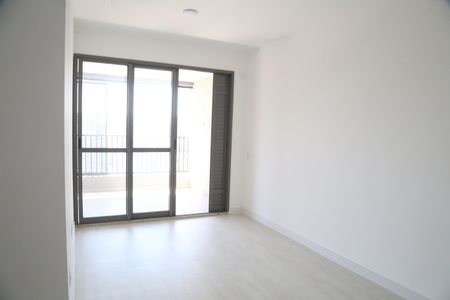 Sala de apartamento para alugar com 2 quartos, 68m² em Santo Amaro, São Paulo