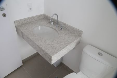 Apartamento para alugar com 68m², 2 quartos e 1 vagaBanheiro 2