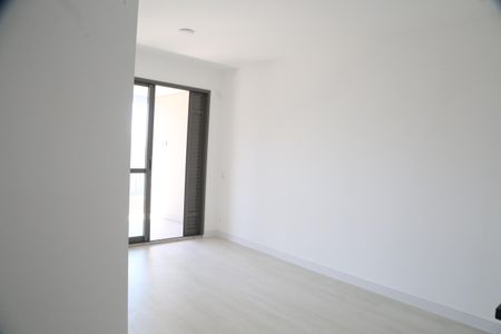 Sala de apartamento para alugar com 2 quartos, 68m² em Santo Amaro, São Paulo