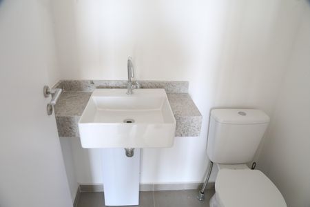 Apartamento para alugar com 68m², 2 quartos e 1 vagaBanheiro 1