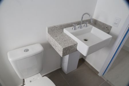 Apartamento para alugar com 68m², 2 quartos e 1 vagaBanheiro 2