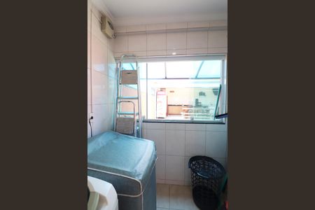 Casa à venda com 226m², 3 quartos e 6 vagasÁrea de Serviço