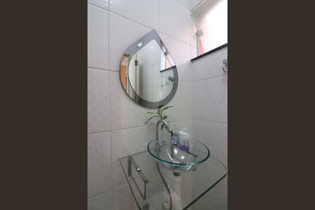 Casa à venda com 226m², 3 quartos e 6 vagasLavabo 