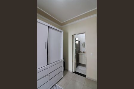 Casa à venda com 226m², 3 quartos e 6 vagasSuíte 2