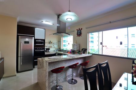 Casa à venda com 226m², 3 quartos e 6 vagasCopa e Cozinha 
