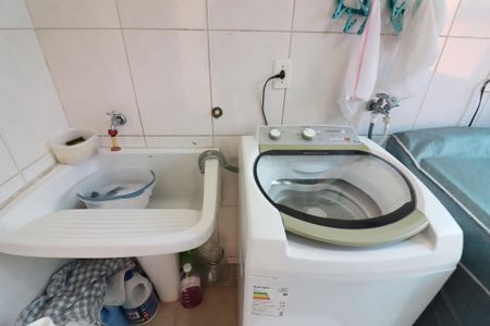 Casa à venda com 226m², 3 quartos e 6 vagasÁrea de Serviço