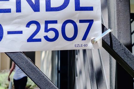 Apartamento para alugar com 92m², 2 quartos e 1 vaga Apartamento para alugar com 92m², 2 quartos e 1 vagaEZLE-60