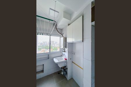 Apartamento à venda com 69m², 2 quartos e 1 vagaÁrea de Serviço