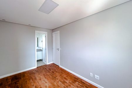 Apartamento à venda com 69m², 2 quartos e 1 vagaQuarto 2 - Suíte