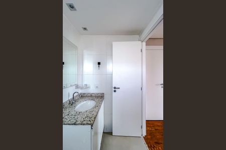 Apartamento à venda com 69m², 2 quartos e 1 vagaBanheiro da Suíte