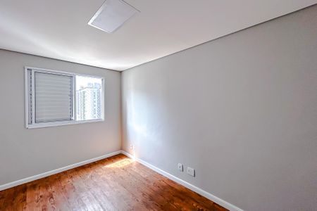 Apartamento à venda com 69m², 2 quartos e 1 vagaQuarto 2 - Suíte