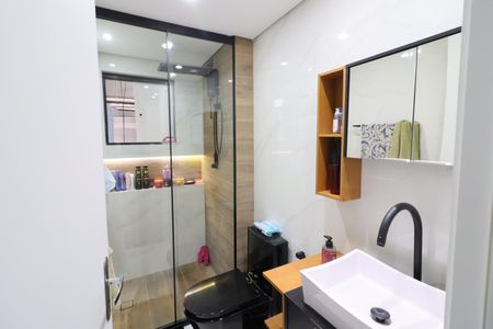 Apartamento à venda com 65m², 2 quartos e 1 vagaBanheiro da Suíte 1