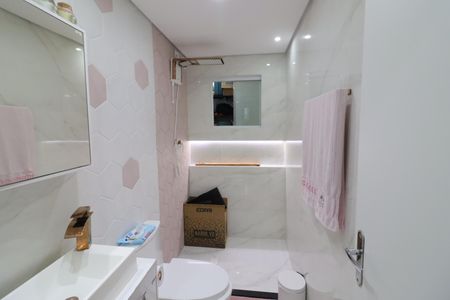 Apartamento à venda com 65m², 2 quartos e 1 vagaBanheiro 2