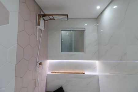 Apartamento à venda com 65m², 2 quartos e 1 vagaBanheiro 2