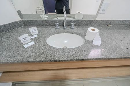 Apartamento à venda com 48m², 1 quarto e 1 vagaBanheiro