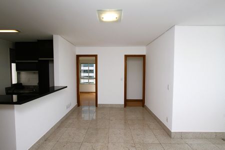Sala de apartamento à venda com 2 quartos, 97m² em Belvedere, Belo Horizonte