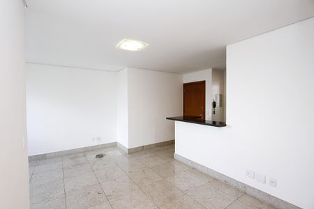 Apartamento à venda com 97m², 2 quartos e 1 vagaSala