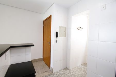 Apartamento à venda com 97m², 2 quartos e 1 vagaCozinha