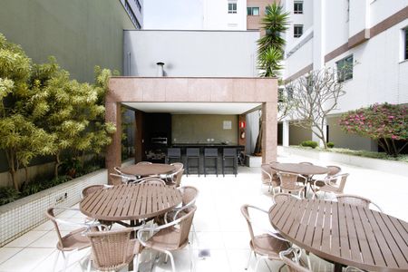 Apartamento à venda com 97m², 2 quartos e 1 vagaÁrea comum