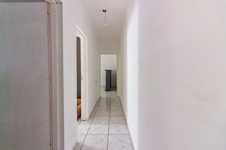 Casa para alugar com 180m², 2 quartos e 2 vagas Casa para alugar com 180m², 2 quartos e 2 vagasCorredor