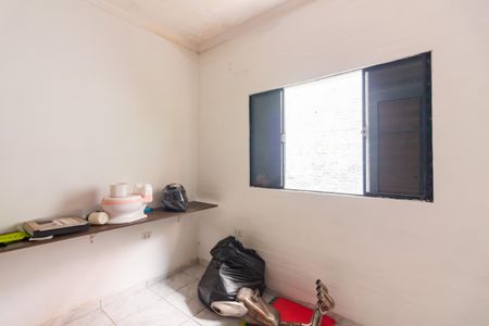 Casa para alugar com 180m², 2 quartos e 2 vagas Casa para alugar com 180m², 2 quartos e 2 vagasQuarto 1