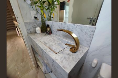 Apartamento à venda com 520m², 7 quartos e 3 vagas Apartamento à venda com 520m², 7 quartos e 3 vagasBanheiro Social 1