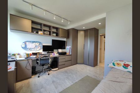 Apartamento à venda com 520m², 7 quartos e 3 vagas Apartamento à venda com 520m², 7 quartos e 3 vagasQuarto 2