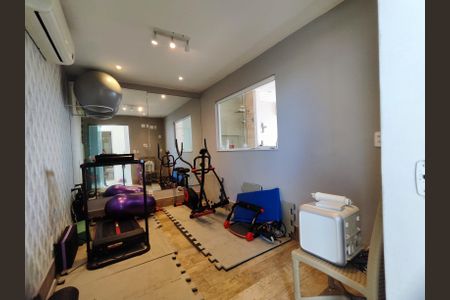Apartamento à venda com 520m², 7 quartos e 3 vagas Apartamento à venda com 520m², 7 quartos e 3 vagasQuarto 4