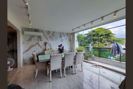 Apartamento à venda com 520m², 7 quartos e 3 vagas Apartamento à venda com 520m², 7 quartos e 3 vagasvaranda