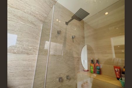 Apartamento à venda com 520m², 7 quartos e 3 vagas Apartamento à venda com 520m², 7 quartos e 3 vagasBanheiro Social 2