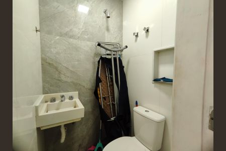 Apartamento à venda com 520m², 7 quartos e 3 vagas Apartamento à venda com 520m², 7 quartos e 3 vagasBanheiro de Serviço