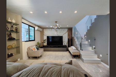 Apartamento à venda com 520m², 7 quartos e 3 vagas Apartamento à venda com 520m², 7 quartos e 3 vagasSala