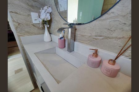 Apartamento à venda com 520m², 7 quartos e 3 vagas Apartamento à venda com 520m², 7 quartos e 3 vagasBanheiro Social 2