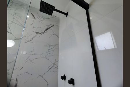 Apartamento à venda com 520m², 7 quartos e 3 vagas Apartamento à venda com 520m², 7 quartos e 3 vagasBanheiro da Suíte 1