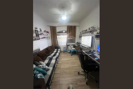 Casa à venda com 4 quartos, 180m² em Bortolândia, São Paulo