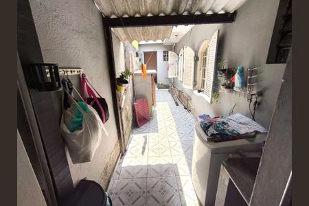 Casa à venda com 3 quartos, 82m² em Jardim Monte Alegre, Taboão da Serra