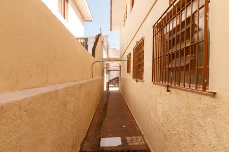 Casa à venda com 117m², 3 quartos e 2 vagas Casa à venda com 117m², 3 quartos e 2 vagasÁrea externa