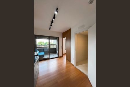 Sala de casa à venda com 1 quarto, 32m² em Vila Gumercindo, São Paulo