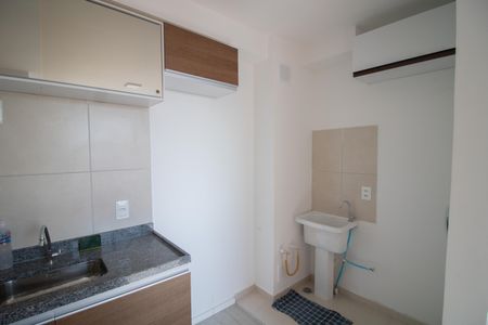 Apartamento para alugar com 38m², 2 quartos e sem vaga Apartamento para alugar com 38m², 2 quartos e sem vagaSALA E COZINHA