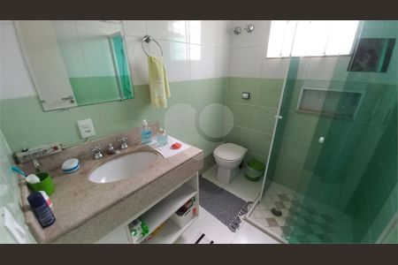 Casa à venda com 3 quartos, 171m² em Vila Gomes, São Paulo