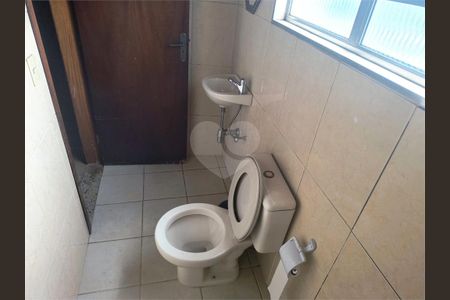 Casa à venda com 3 quartos, 150m² em Vila Palmeiras, São Paulo