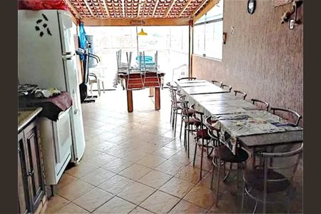 Casa à venda com 3 quartos, 150m² em Vila Palmeiras, São Paulo