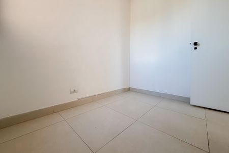 Apartamento para alugar com 67m², 3 quartos e 1 vagaQuarto 2