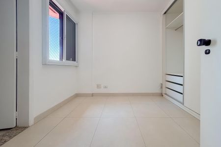 Apartamento para alugar com 67m², 3 quartos e 1 vagaSuíte