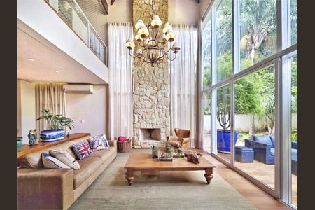 Casa à venda com 4 quartos, 421m² em Jardim Santo Amaro, São Paulo