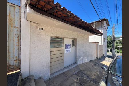 Studio para alugar com 20m², 1 quarto e sem vaga Studio para alugar com 20m², 1 quarto e sem vagaPlaca QuintoAndar