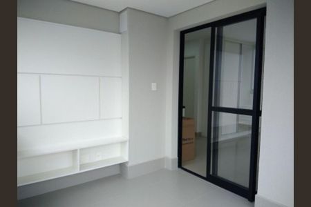 Apartamento para alugar com 32m², 1 quarto e 1 vaga Apartamento para alugar com 32m², 1 quarto e 1 vagaFoto 02