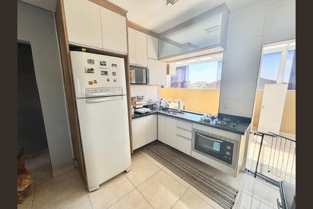 Apartamento para alugar com 74m², 2 quartos e 1 vaga Apartamento para alugar com 74m², 2 quartos e 1 vagaCozinha