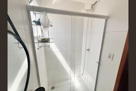Apartamento para alugar com 74m², 2 quartos e 1 vaga Apartamento para alugar com 74m², 2 quartos e 1 vagaBanheiro