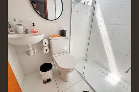 Apartamento para alugar com 74m², 2 quartos e 1 vaga Apartamento para alugar com 74m², 2 quartos e 1 vagaBanheiro